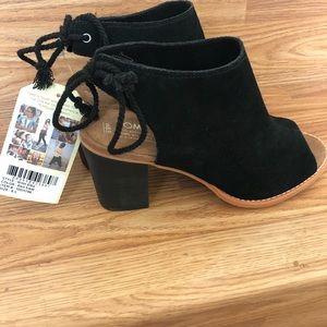 Nwt Toms Elba